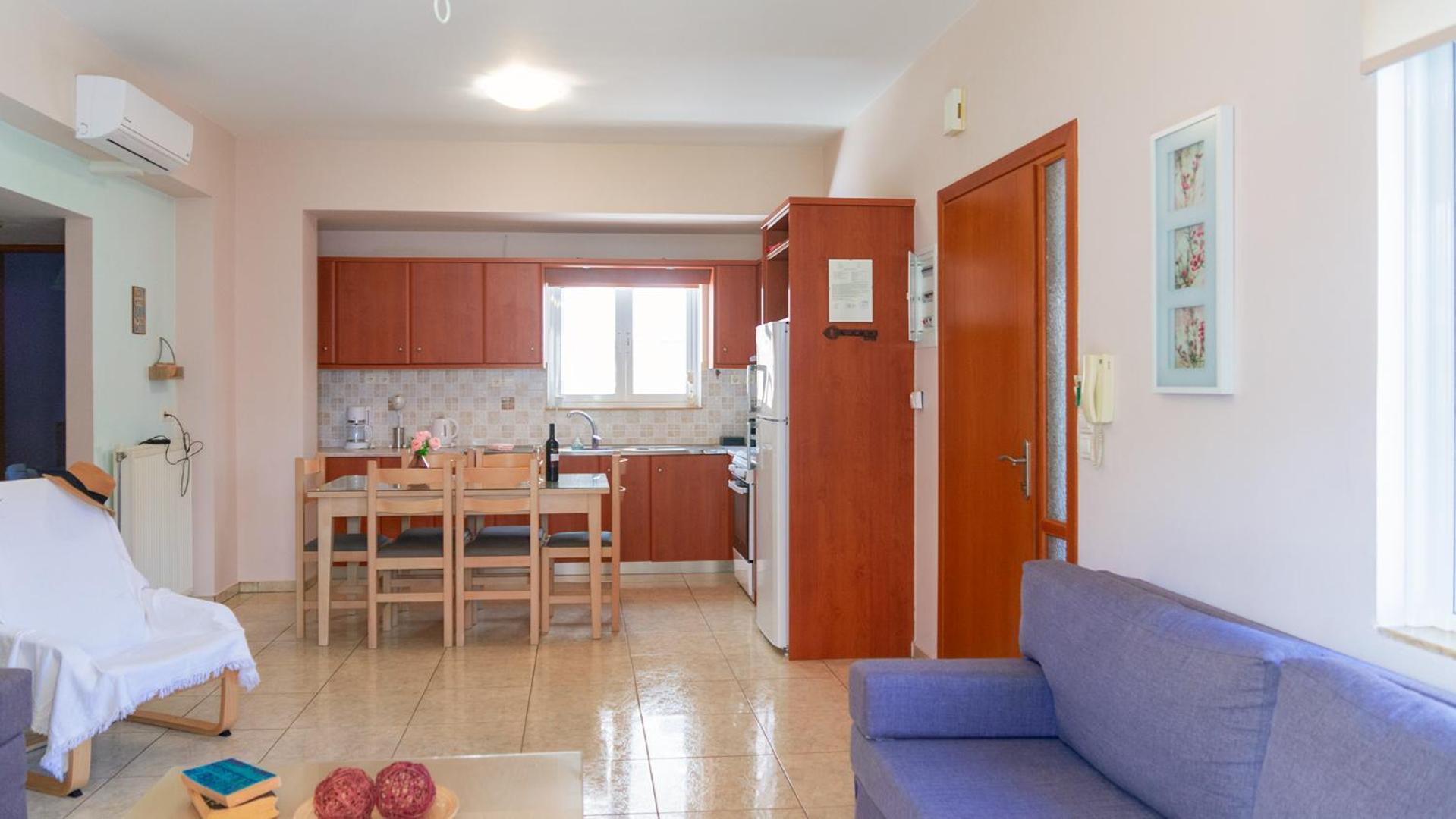 Vakakis-Me Apartments Palaiochora Exterior photo