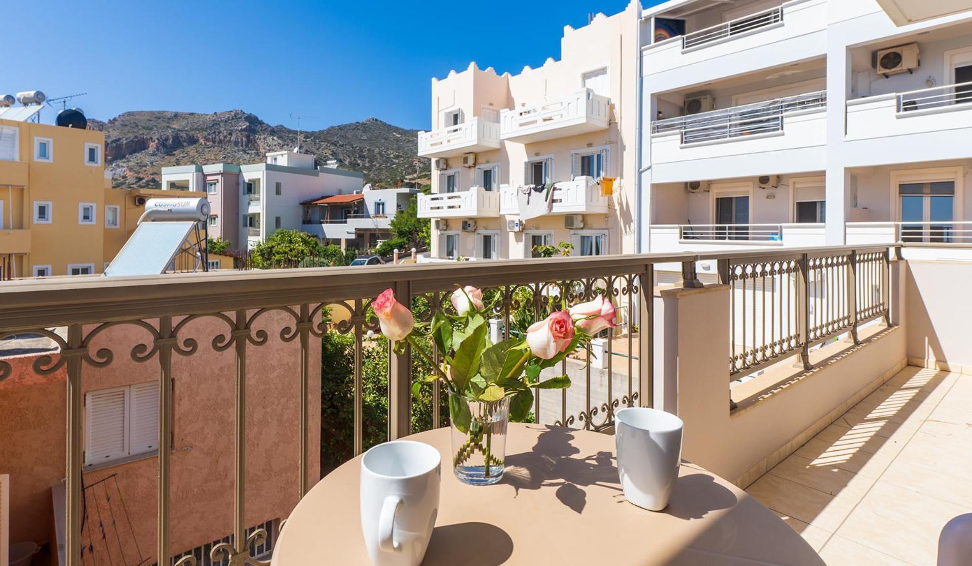 Vakakis-Me Apartments Palaiochora Exterior photo